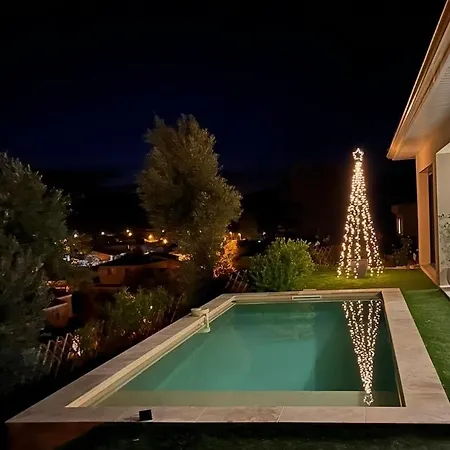 Entier, Dependance Casa de Férias Pézenas